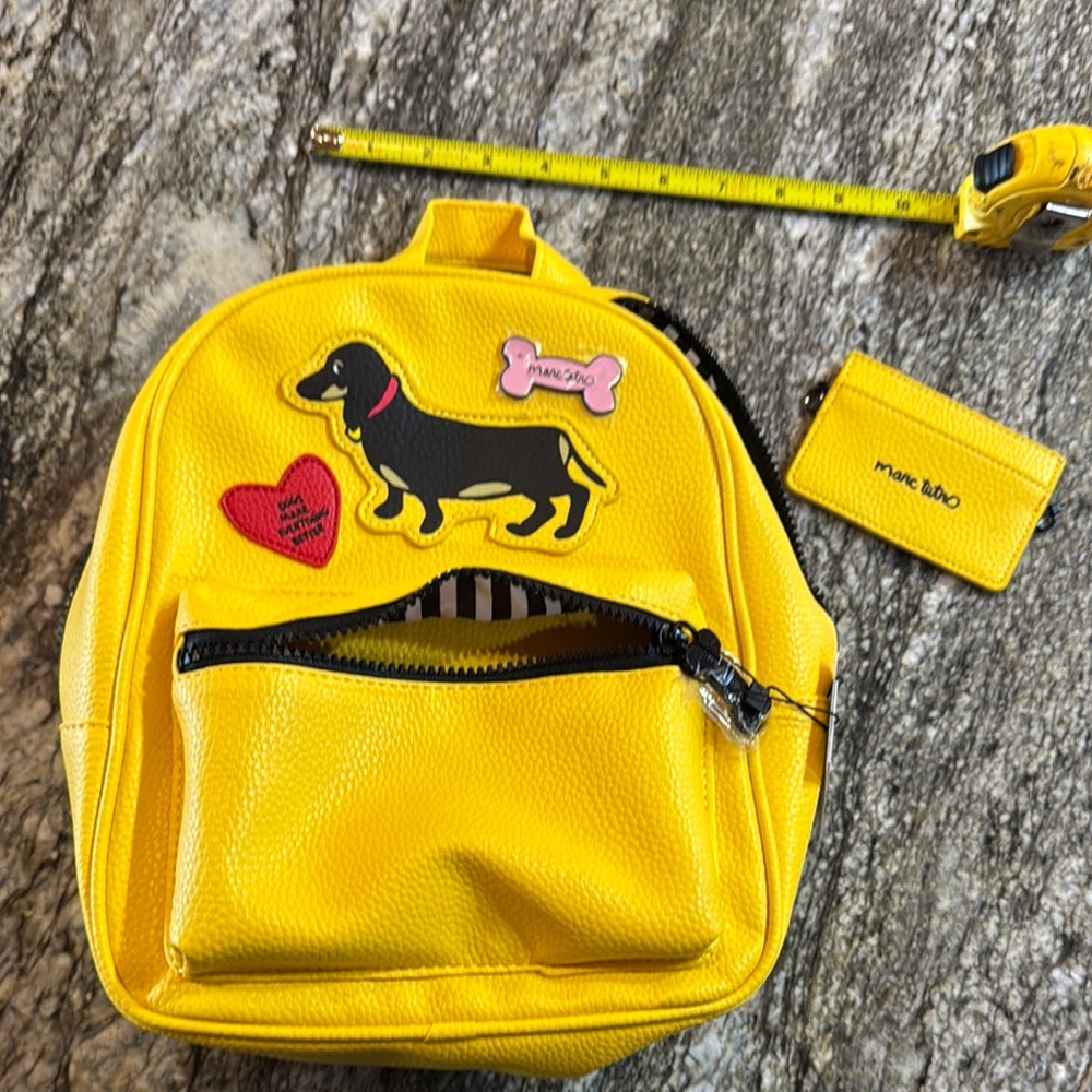 Macc Tetro Dachshund Playful Yellow Dachshund Backpack with credit card holder i